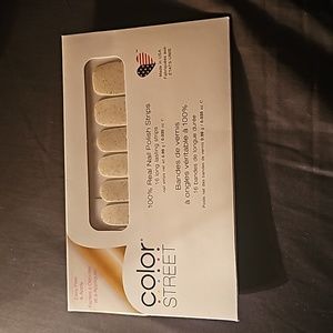 Color street nail strips- Undercover